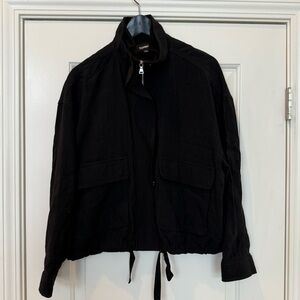 Express Black Linen Jacket Full Zipper Size Medium Covered Snap Placket Pockets